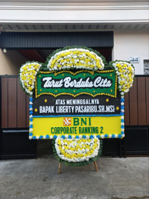 Papan Bunga Duka di Kumbe