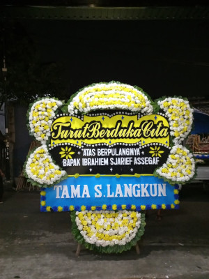 Papan Bunga Duka di Kumbe